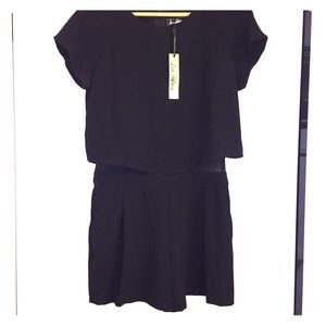 Sam Edelman short sleeve romper - new